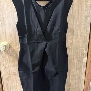 Chic Black Sleeveless Mini Dress